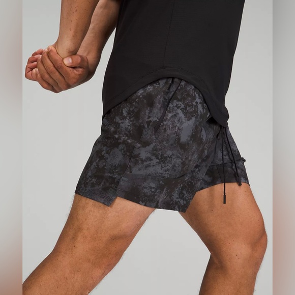 Lululemon License to Train Linerless Short 7" - Picture 4 of 10